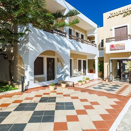 Rosebay Apartments Sfáka Екстериор снимка