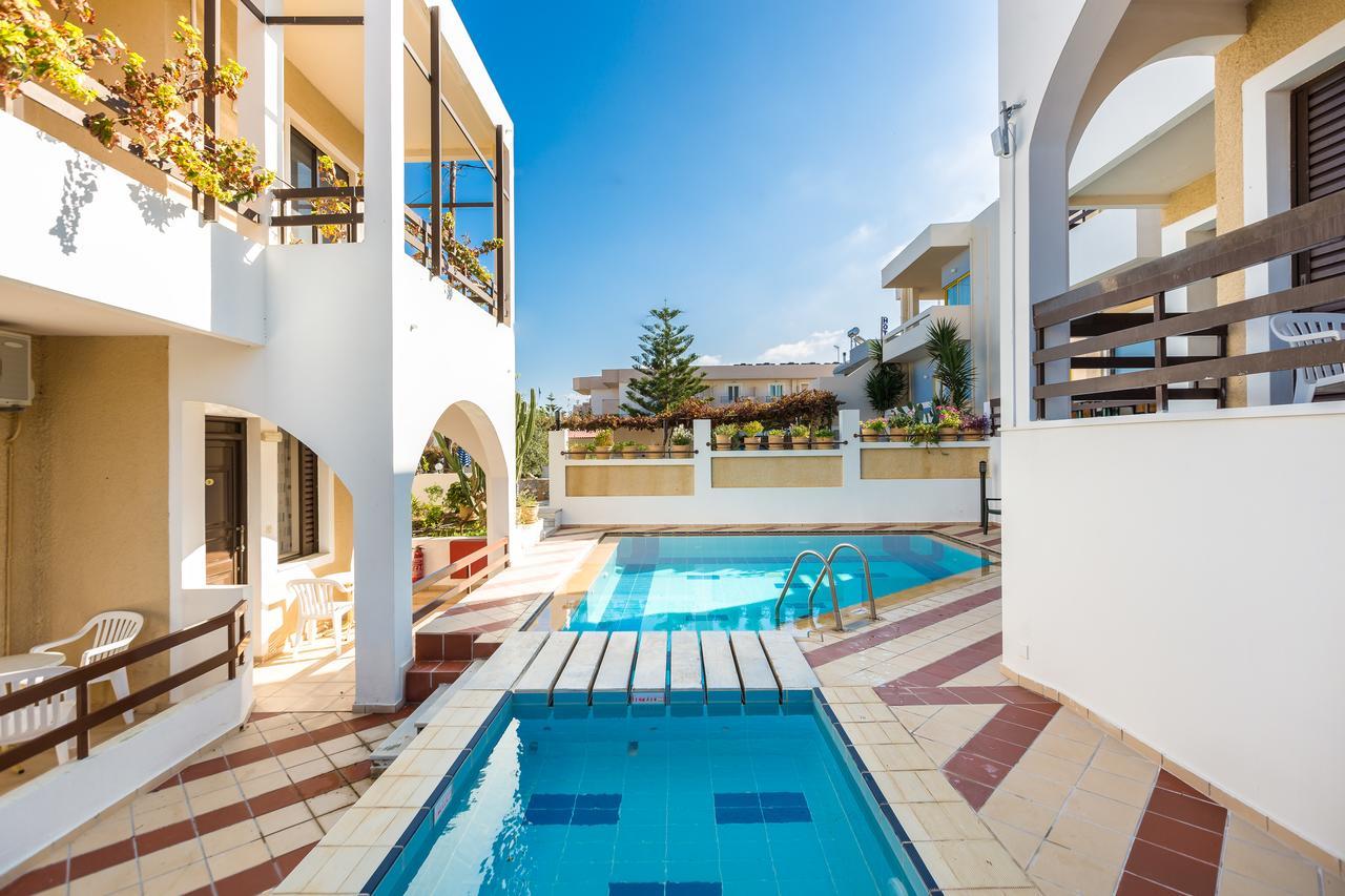 Rosebay Apartments Sfáka Екстериор снимка