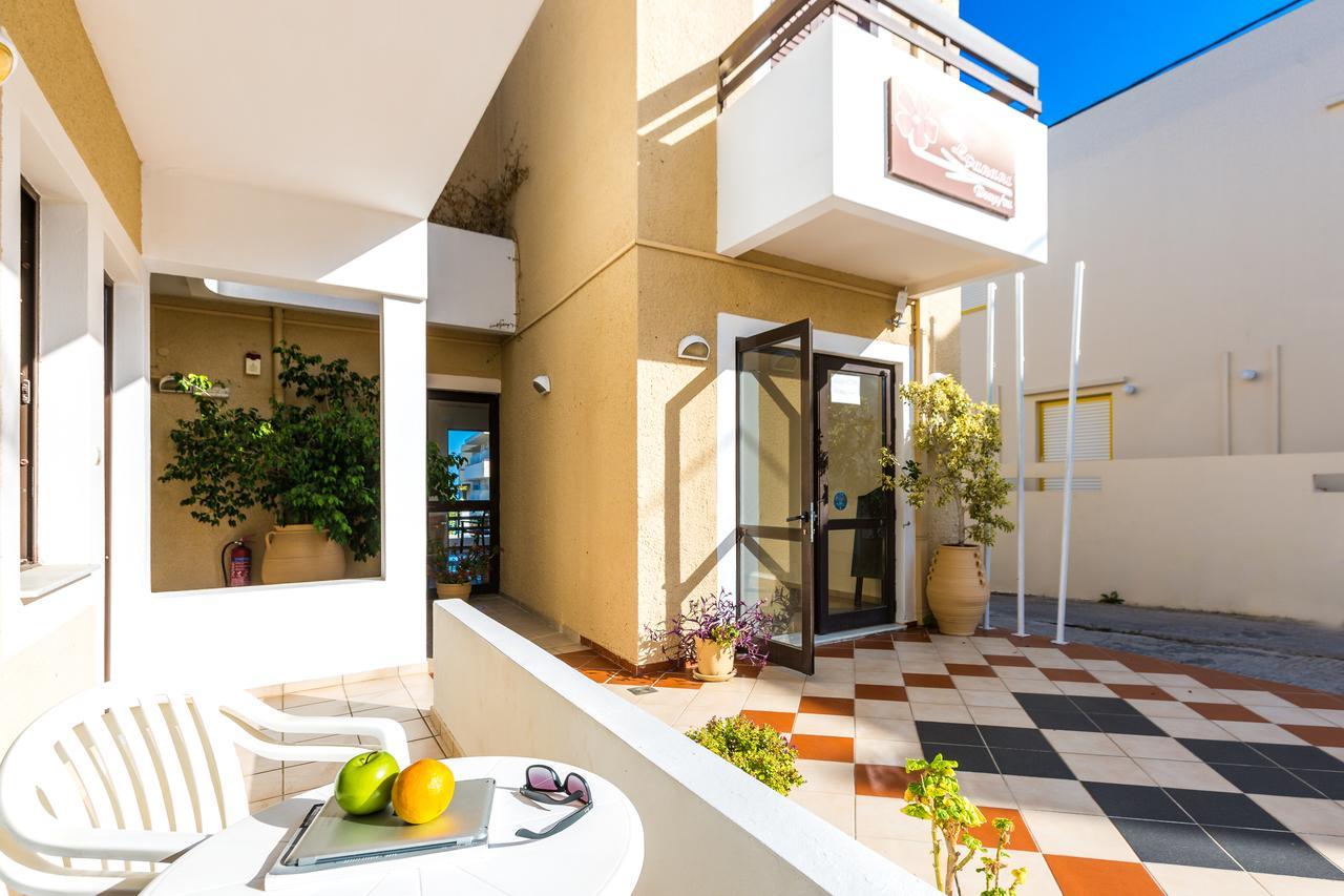 Rosebay Apartments Sfáka Екстериор снимка